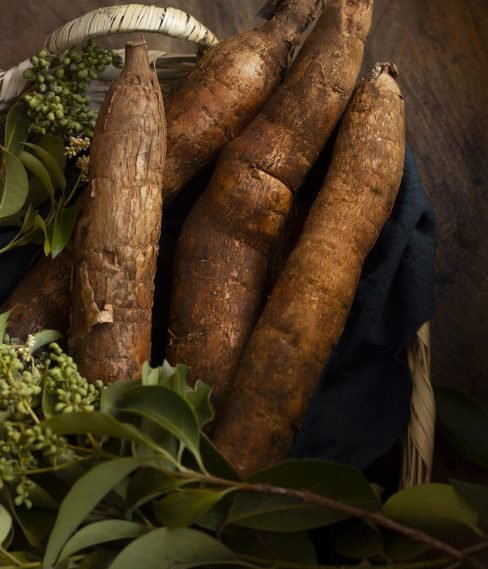 arrangement-nutritious-cassava-roots